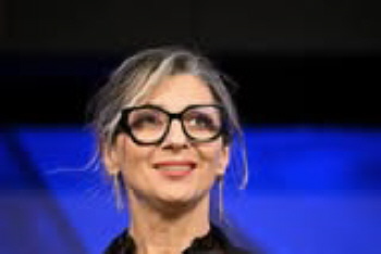 Franceska Albanese Franceska Albanese