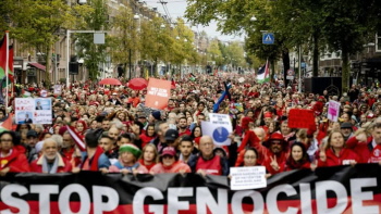 Stoppt den Völkermord! Stoppt den Völkermord!